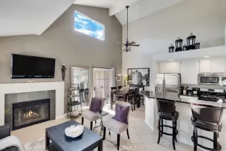 Photo #2: OC22247230 Listing 