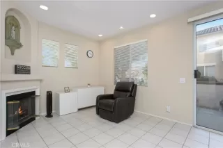 Photo #3: OC22247470 Listing 