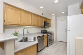 Photo #4: OC22247470 Listing 