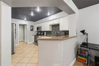 Photo #3: OC22247727 Listing