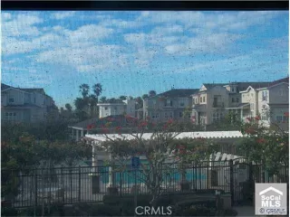 Photo #5: OC22248060 Listing 