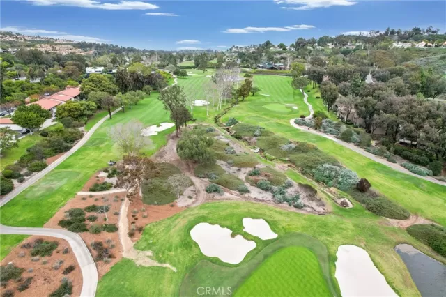 MLS: OC22248068 Condo For Sale