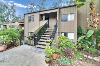 Photo #2: OC22248068 Listing