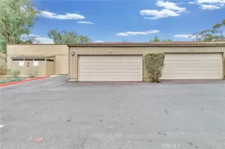 Photo #5: OC22248068 Listing