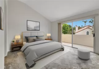 Photo #2: OC22248117 Listing 