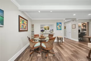 Photo #5: OC22248537 Listing 