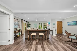 Photo #6: OC22248537 Listing 