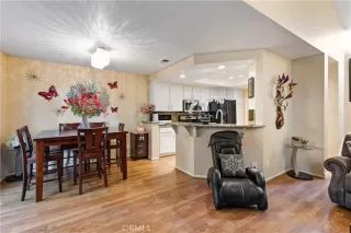 Photo #3: OC22248884 Listing 