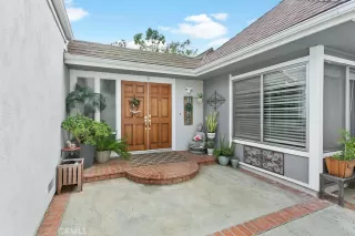 Photo #3: OC22248980 Listing 