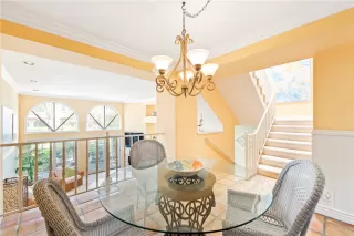 Photo #2: OC22249084 Listing 