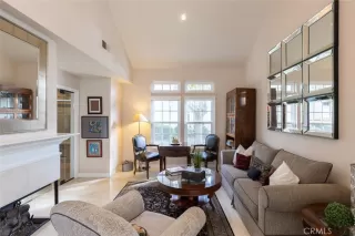 Photo #2: OC22249138 Listing 