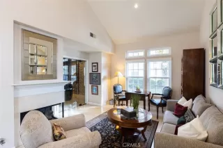 Photo #3: OC22249138 Listing 