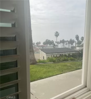 Photo #3: OC22249344 Listing 