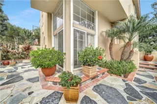 Photo #4: OC22249440 Listing 