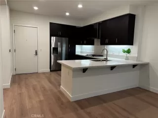 Photo #2: OC22249983 Listing