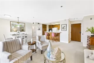 Photo #1: OC22250214 Listing