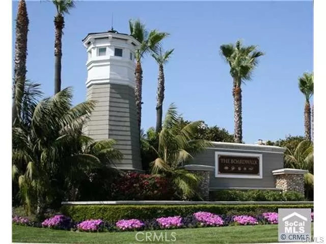 MLS: OC22250520 Condo For Sale