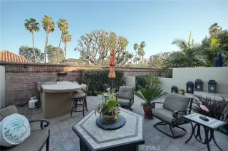 Photo #2: OC22251060 Listing 