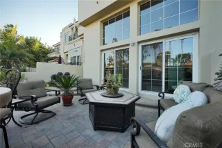 Photo #3: OC22251060 Listing 