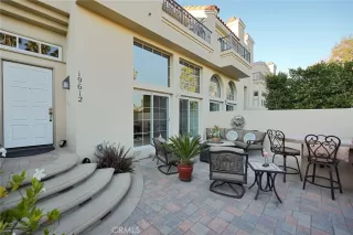 Photo #6: OC22251060 Listing 