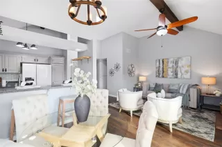 Photo #3: OC22251626 Listing