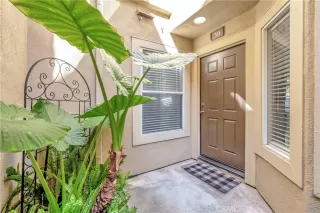 Photo #3: OC22251784 Listing