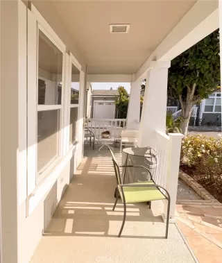 Photo #4: OC22251859 Listing 