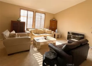 Photo #6: OC22251859 Listing 