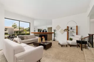 Photo #4: OC22251885 Listing