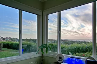 Photo #4: OC22252096 Listing 