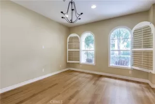 Photo #2: OC22252215 Listing