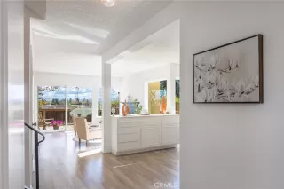 Photo #2: OC22252369 Listing 