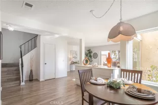 Photo #6: OC22252369 Listing 