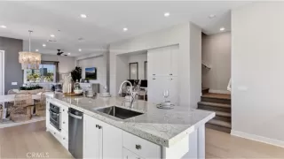 Photo #1: OC22252618 Listing 