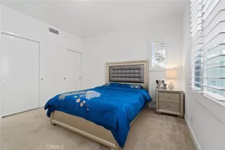 Photo #3: OC22252808 Listing