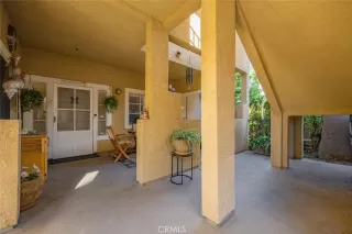 Photo #6: OC22252837 Listing 