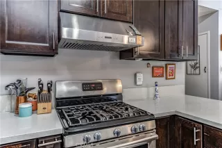 Photo #5: OC22252878 Listing 