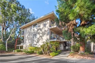 Photo #1: OC22253257 Listing