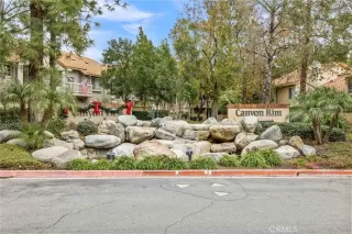 Photo #2: OC22253418 Listing 