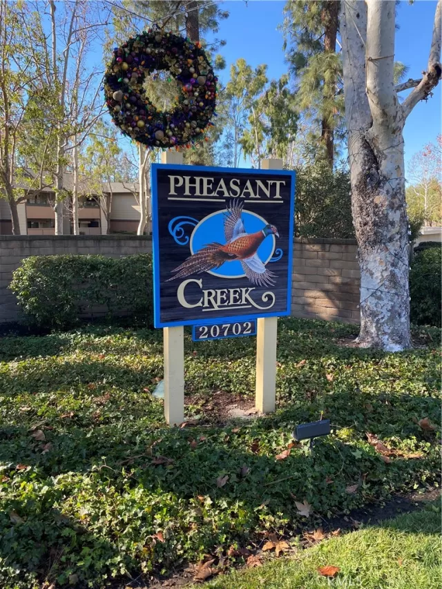 MLS: OC22253721 Condo For Sale