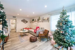 Photo #1: OC22254587 Listing