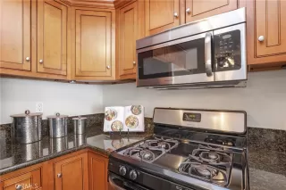 Photo #2: OC22254846 Listing 