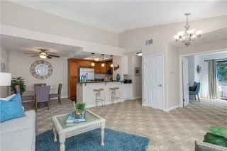 Photo #6: OC22254846 Listing 