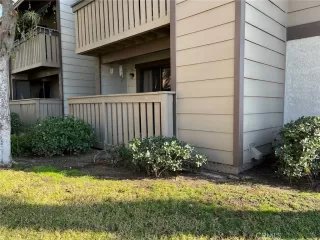 Photo #1: OC22255279 Listing 