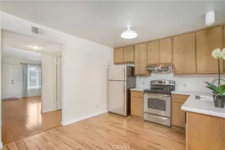 Photo #3: OC22255316 Listing 