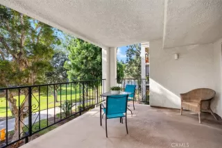 Photo #1: OC22255712 Listing