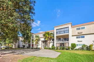 Photo #6: OC22255712 Listing