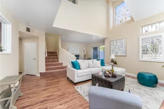 Photo #5: OC22255912 Listing 