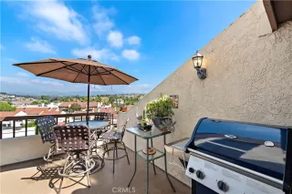 Photo #2: OC22256222 Listing 