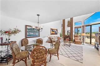 Photo #3: OC22256222 Listing 